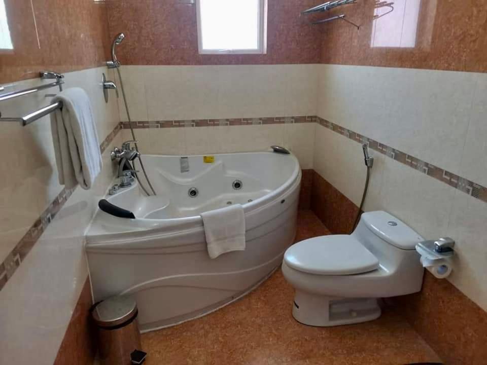 Aradhana Airport Transit Hotel Katunayaka Екстериор снимка
