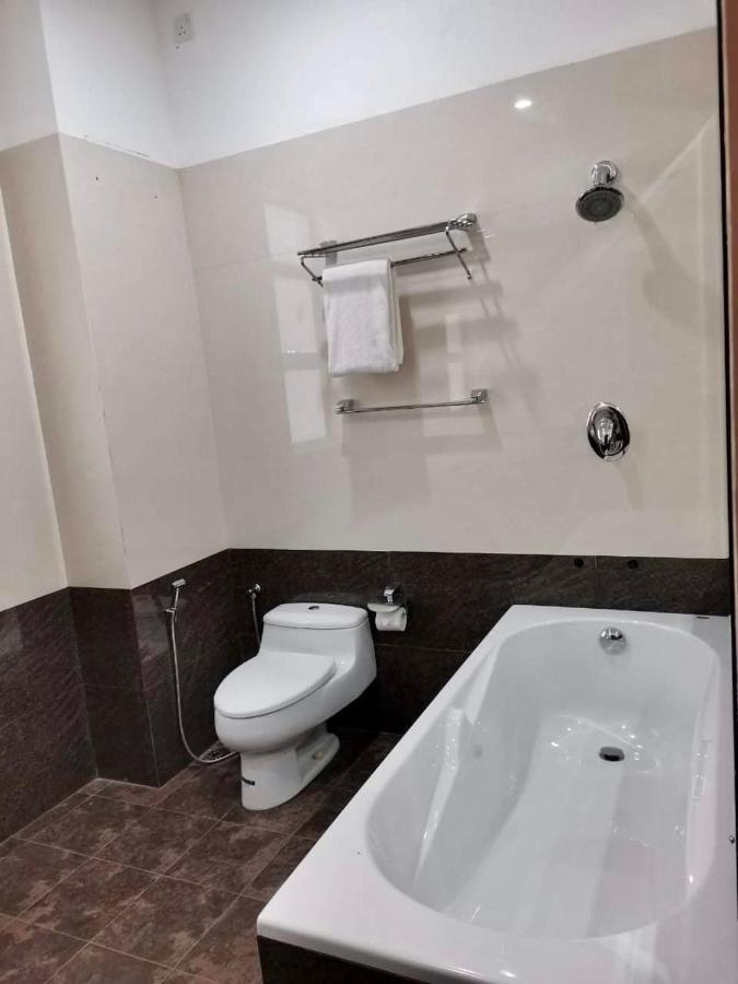 Aradhana Airport Transit Hotel Katunayaka Екстериор снимка